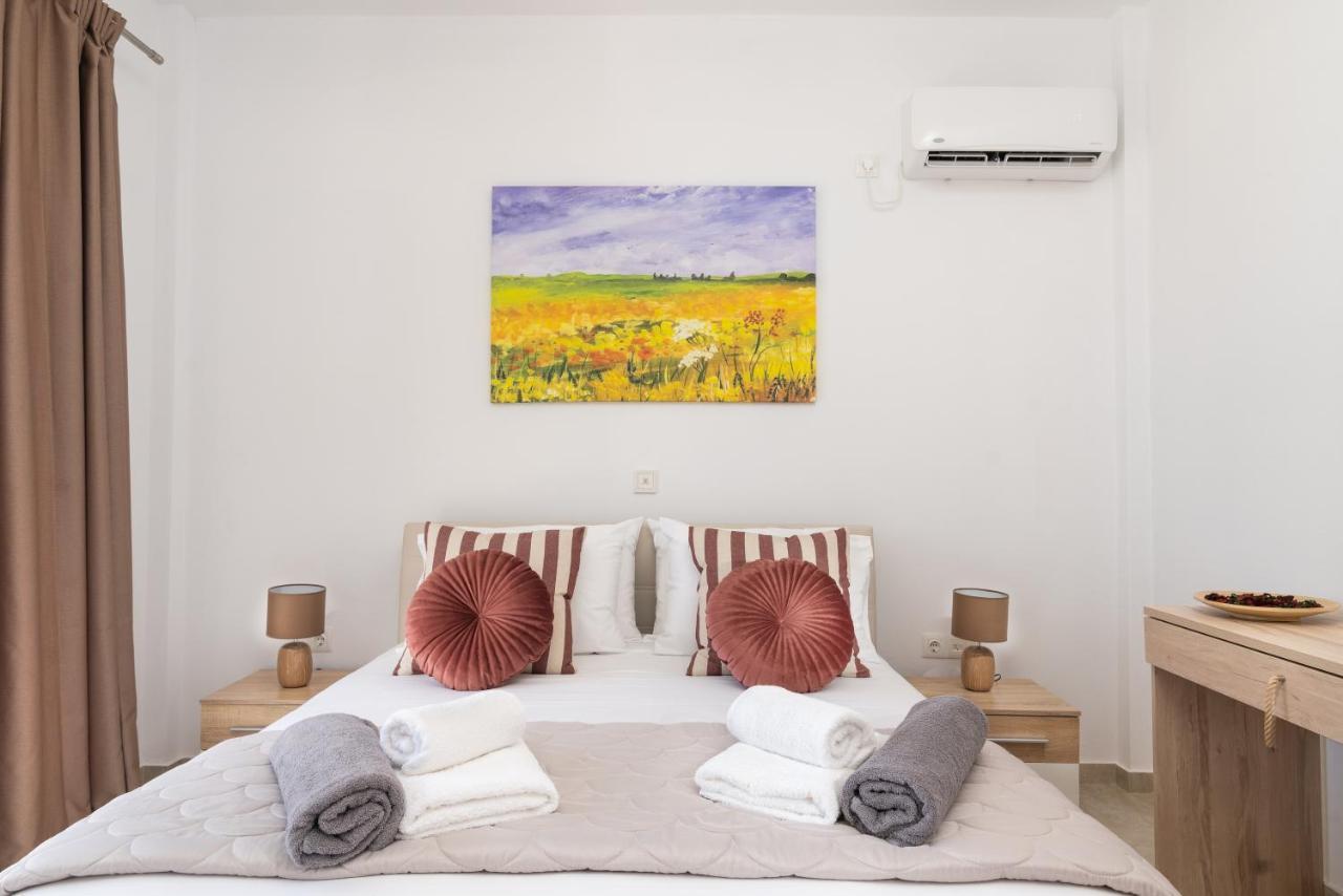 South Beach Villas Генади Екстериор снимка